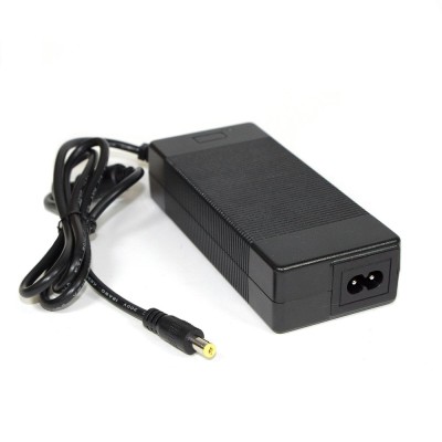 Cargador premium 42V 2A (conector DC5525) [Suniik]