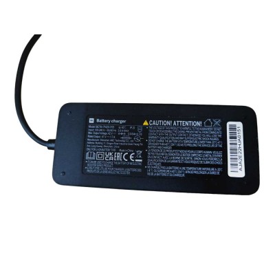 CARGADOR ORIGINAL 42V-1.5A SERIES XIAOMI SCOOTER