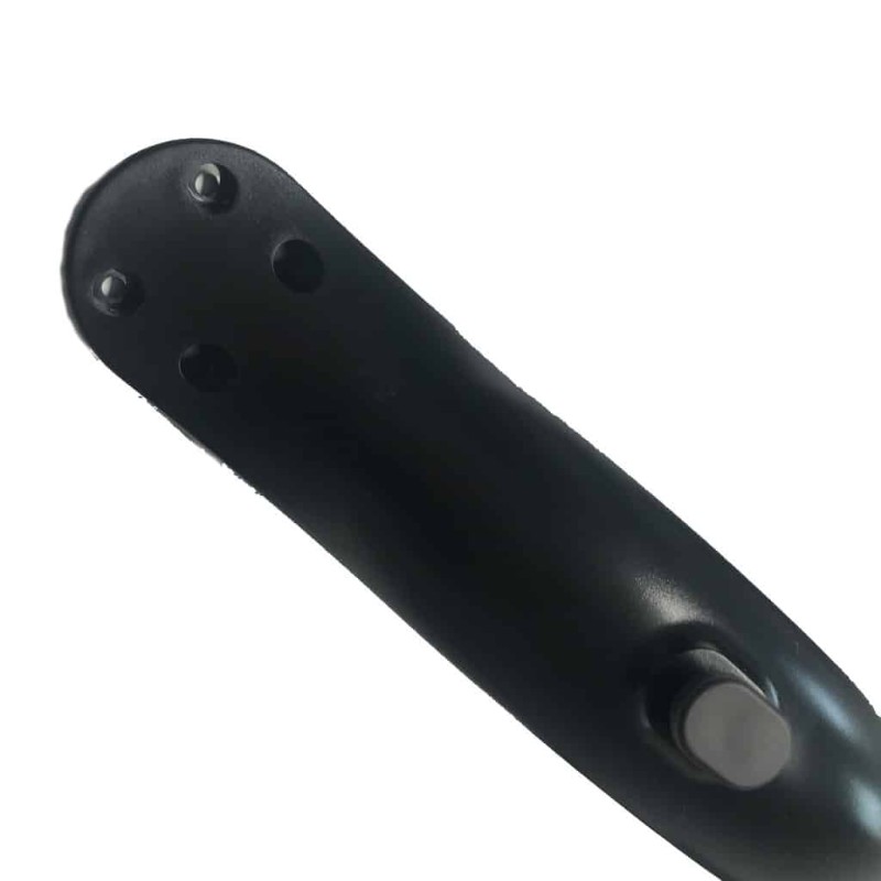 Guardabarros negro de 4 agujeros