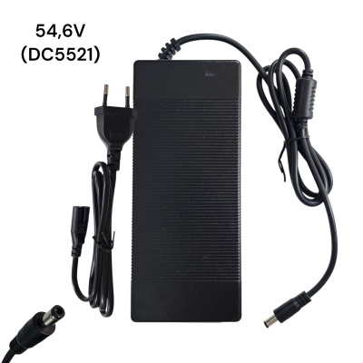 Cargador premium 54,6V 2A (conector DC5521) [Suniik]